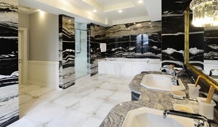 Signature Suite (New Building)