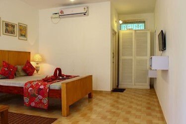 Deluxe Room Air Condition (with Mattress/without Mattress)