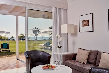 Bungalow Suite Beach Front