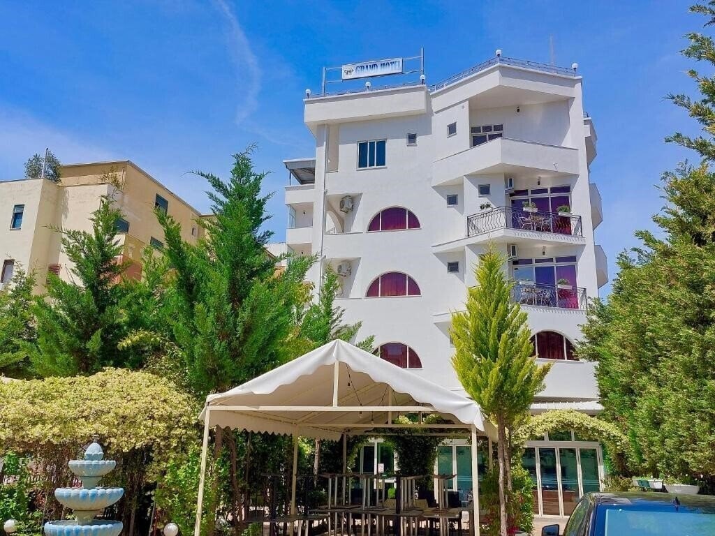 Отель Grand Hotel Durres (ex. Grand) 3*