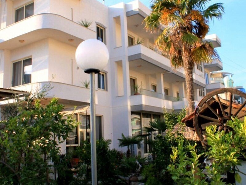 Отель Malvina 3*