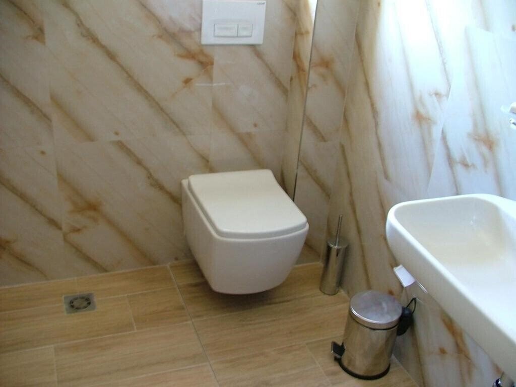 Изображение Dollari 3*