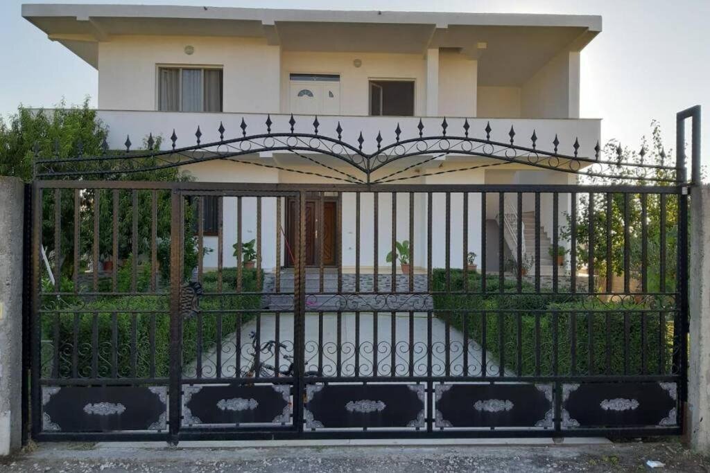 Отель Villa Garden 3*