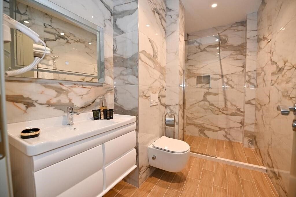 Фотография Zanzi 4*