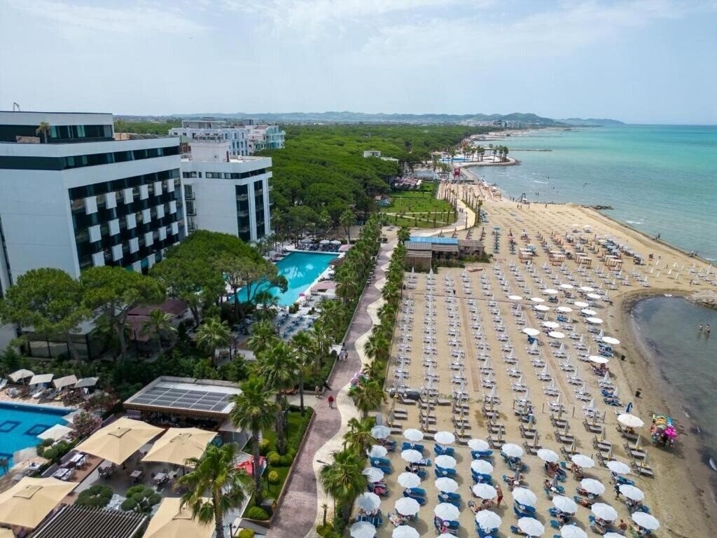 Изображение Kastrati Hotel 3*