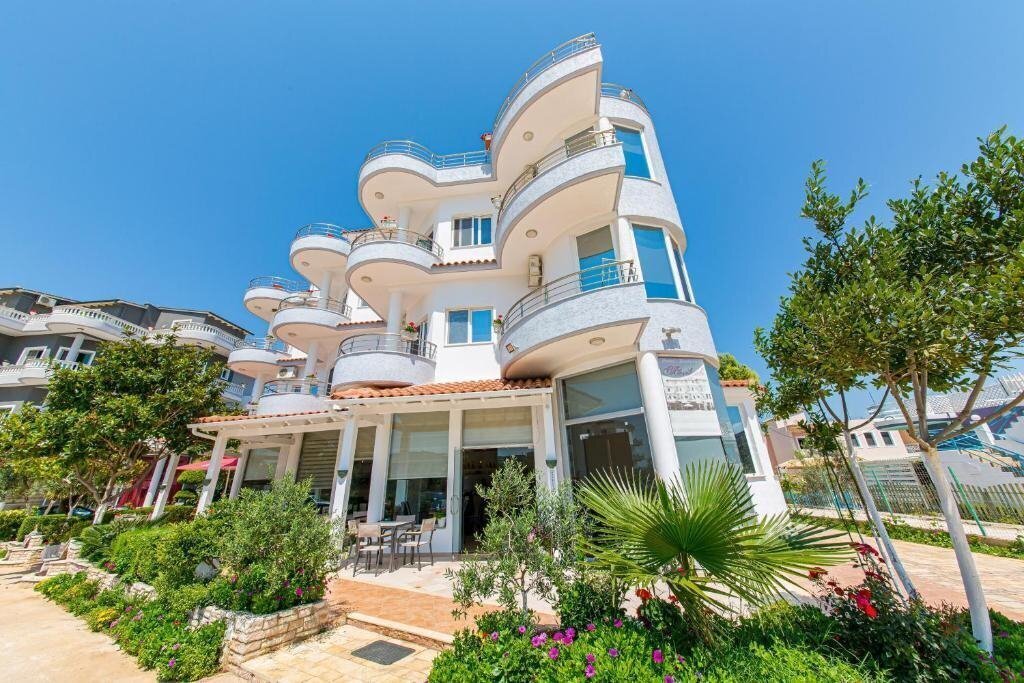 Отель Hotel Mariksel 3*