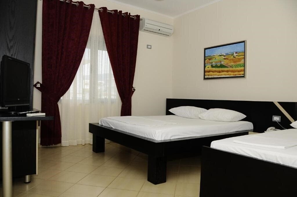 Картинка Tirana Hotel Ksamil 4*