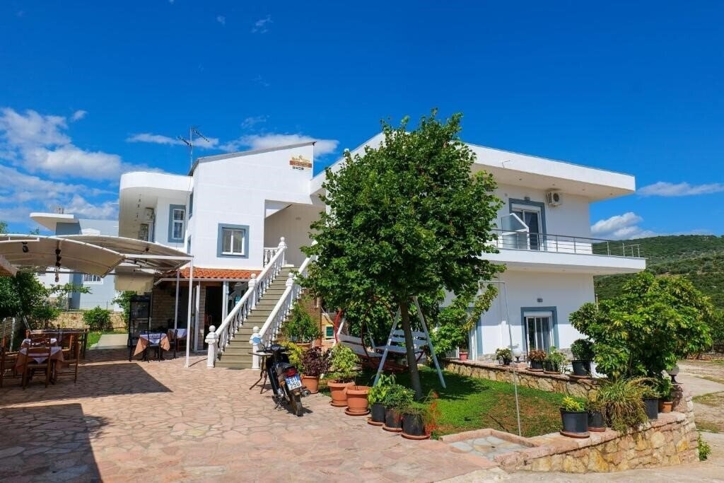 Картинка Hotel Chris 2*