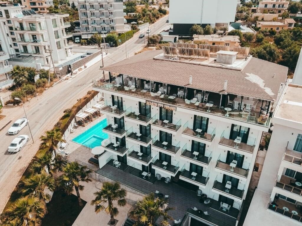 Отель Aler Bianco 4*