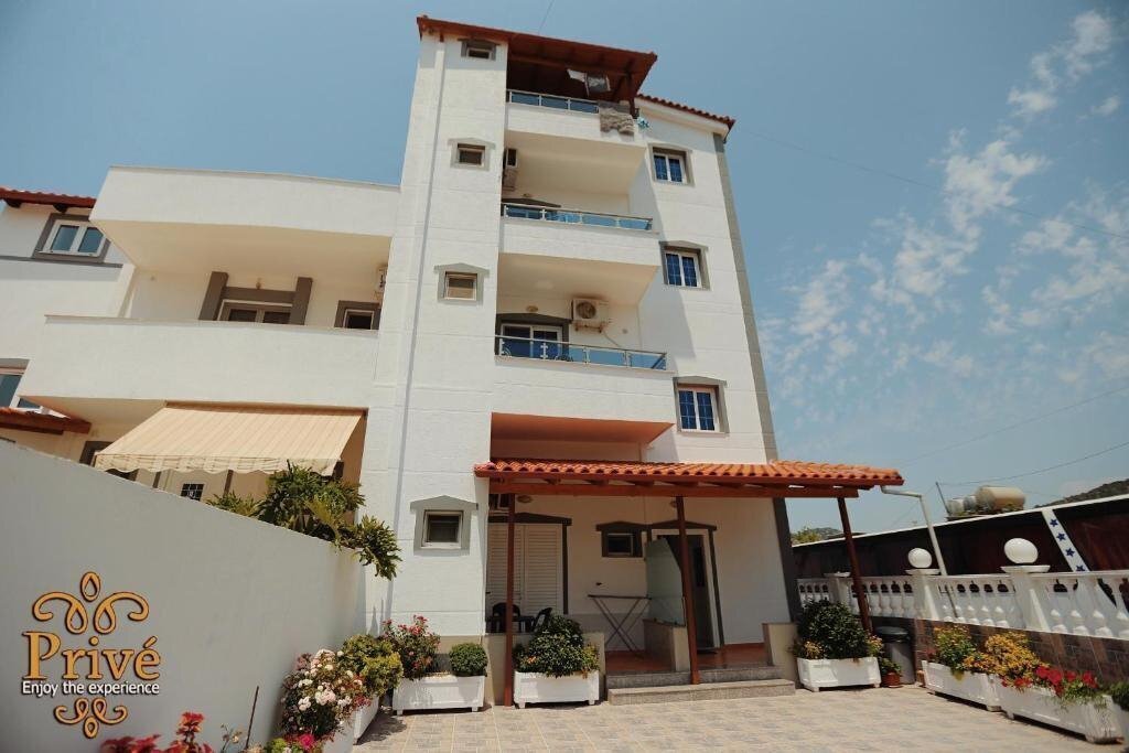 Отель Prive Hotel & Apartment 3*