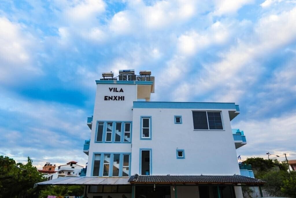 Изображение Vila Enxhi 3*