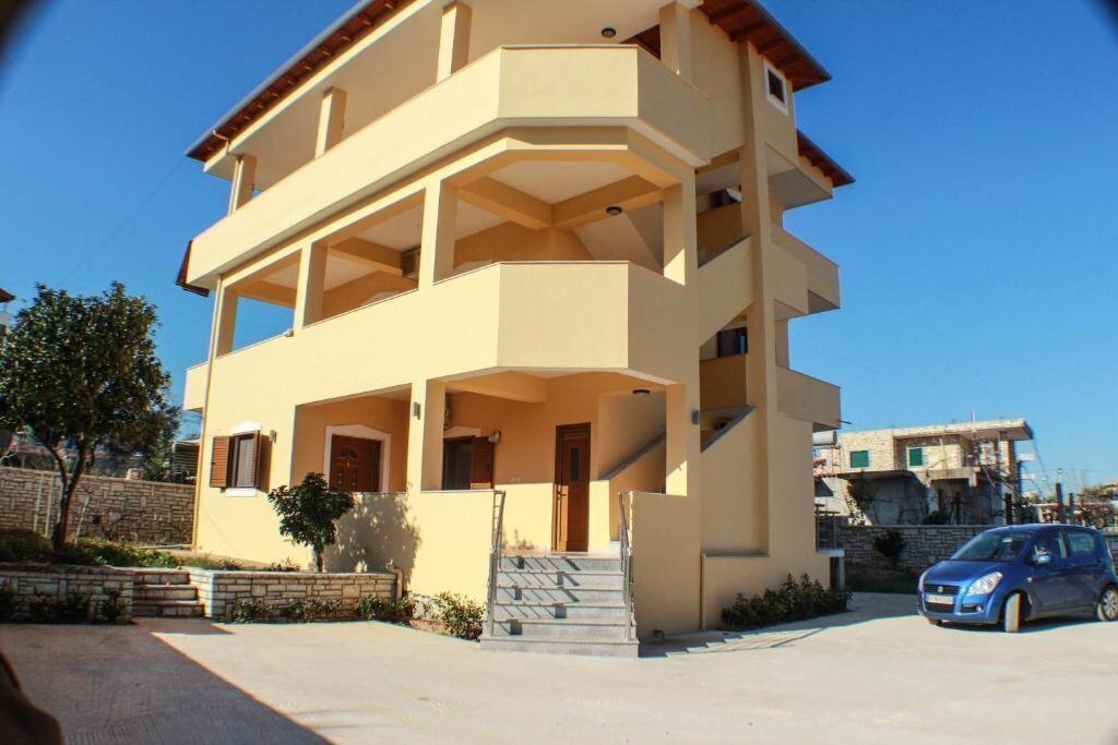 Отель Vila Landi апартаменты