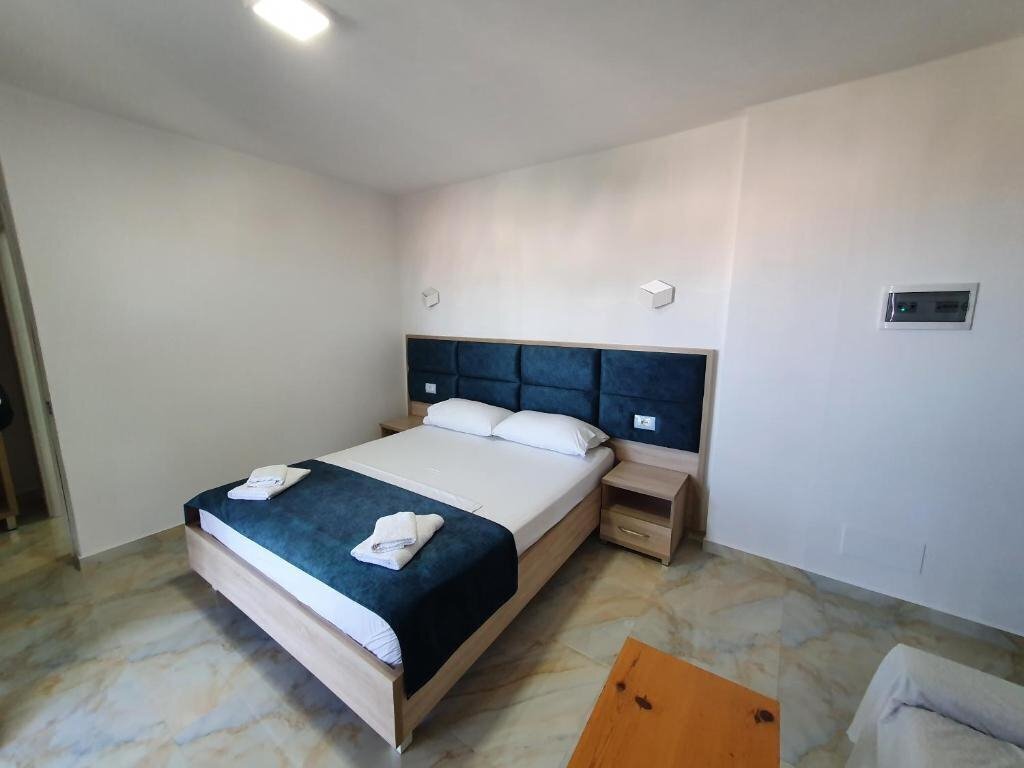 Картинка Hotel Eksamilia 3*