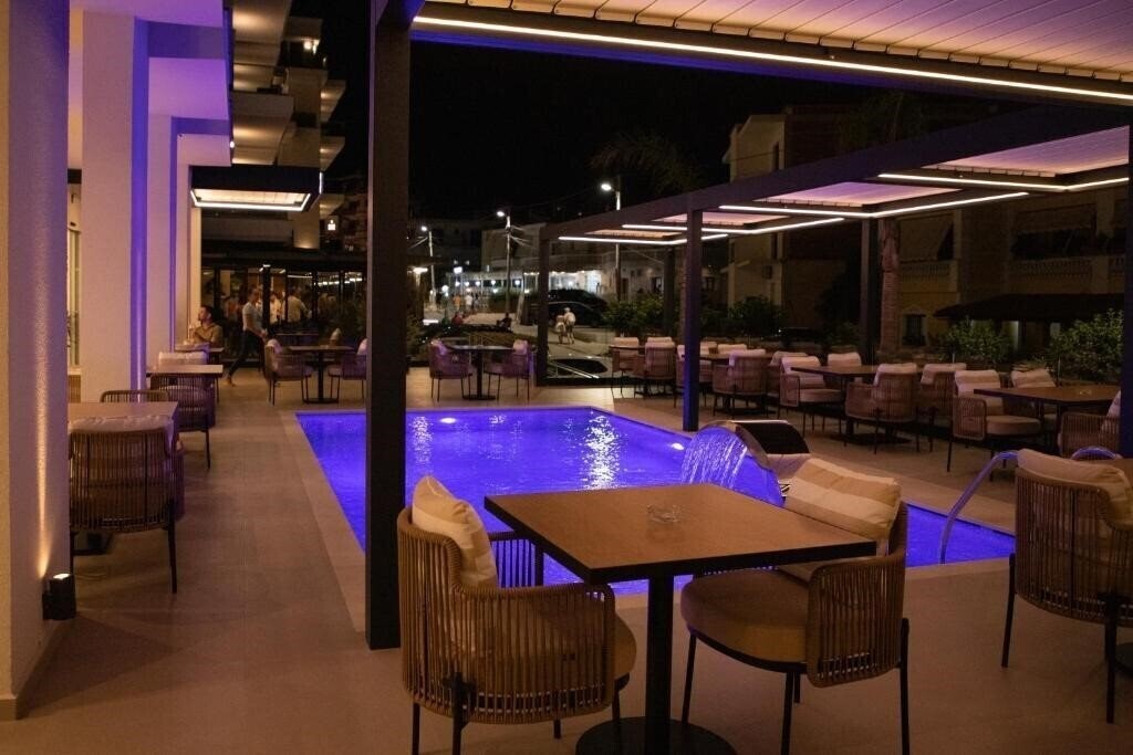 Картинка Colosseum Hotel 4*