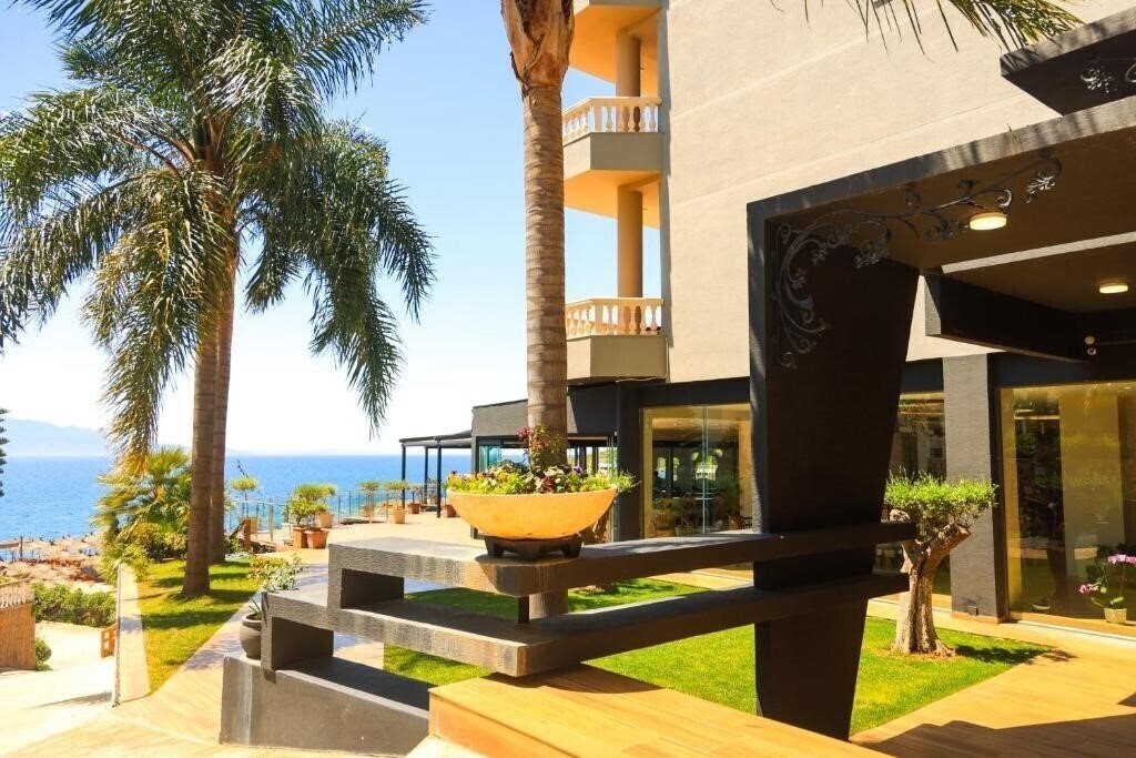 Фото Apollon Hotel 4*