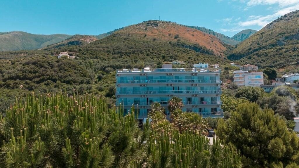 Изображение Blue Days 4*