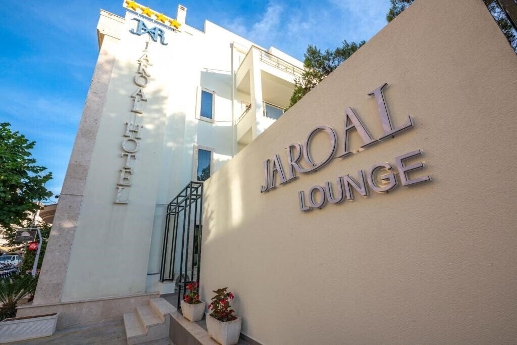 Фото Jaroal Saranda Hotel 4*