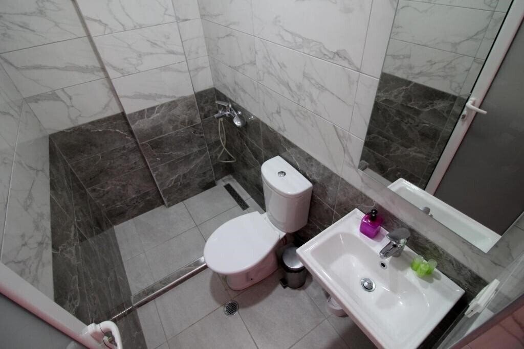 Фотография Kapllani Apartments апартаменты