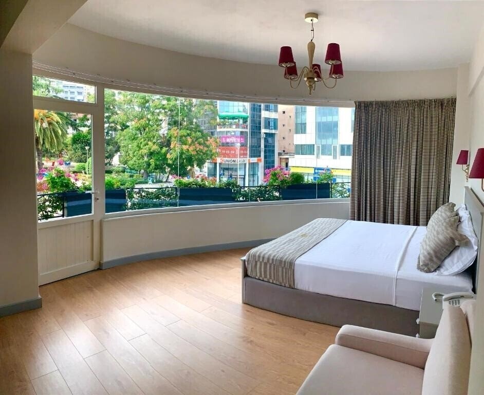 Фото Illyrian Boutique Hotel 4*