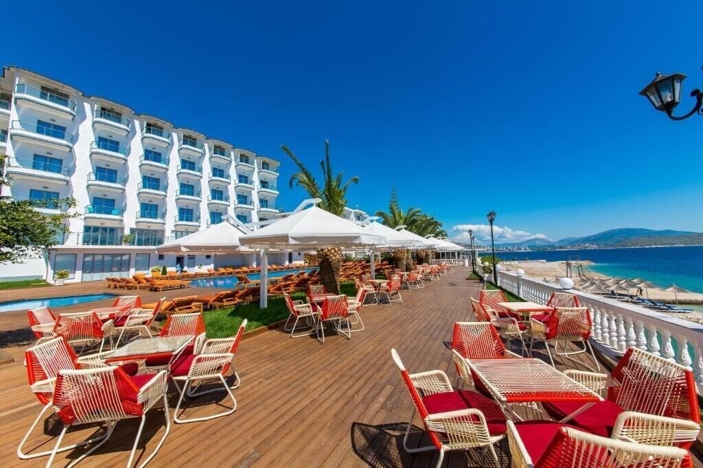Изображение Saranda Palace 4*