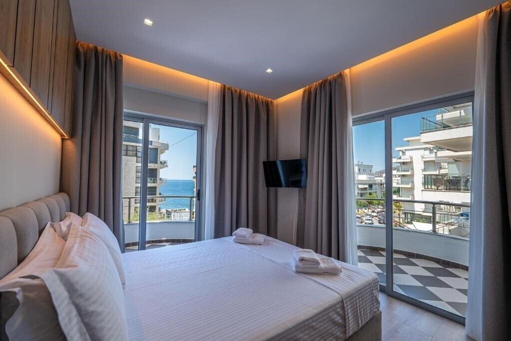 Отель Arel Hotel (ex. Aler Hotel Saranda, Bora Bora) 4*