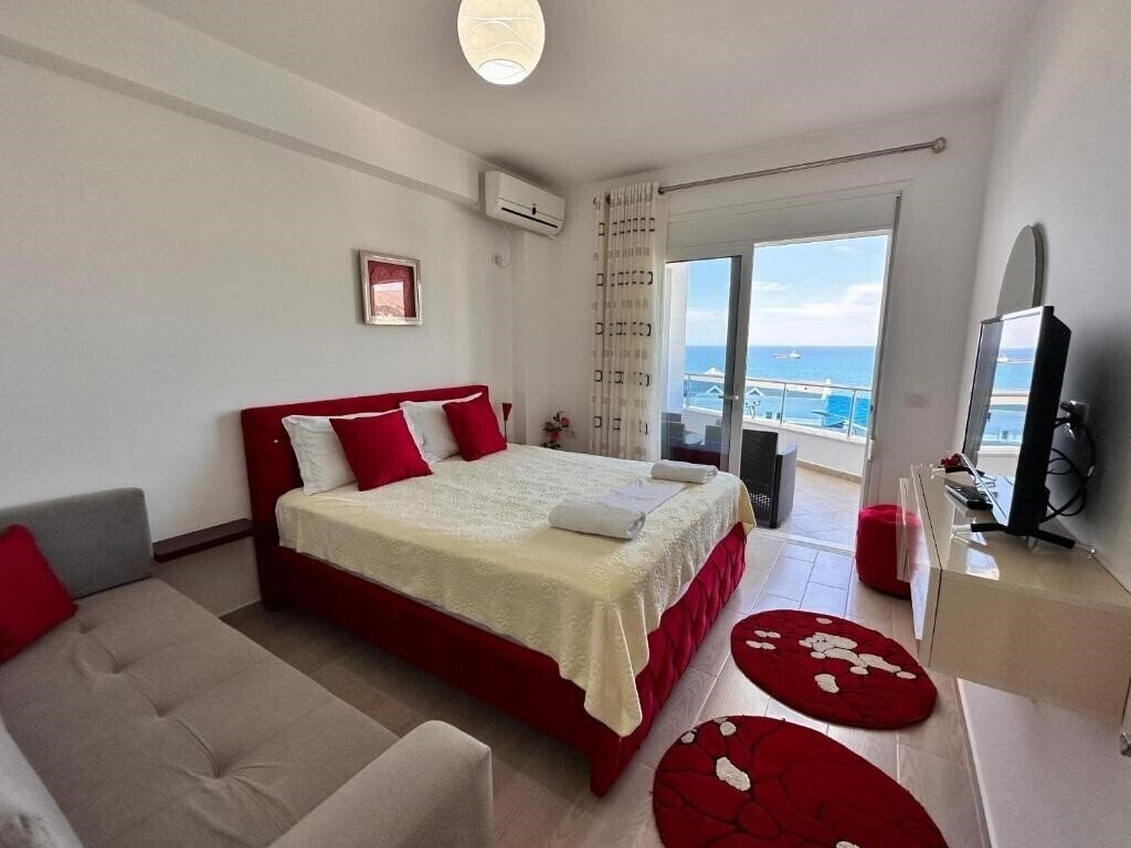 Фотография Hotel Bella Vista (ex. Saranda Bella Vista Apartment) 3*