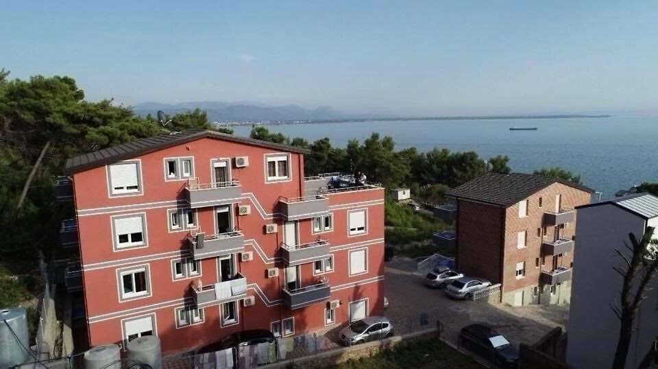 Фото Vila Pergola 3*