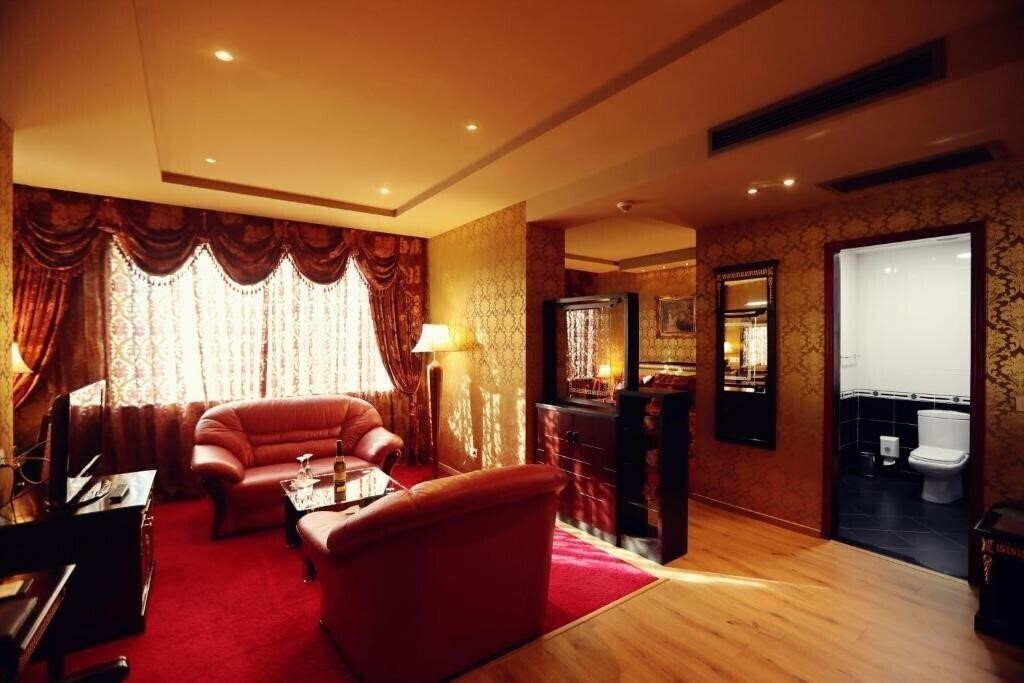 Изображение Grand Hotel Europa 5*