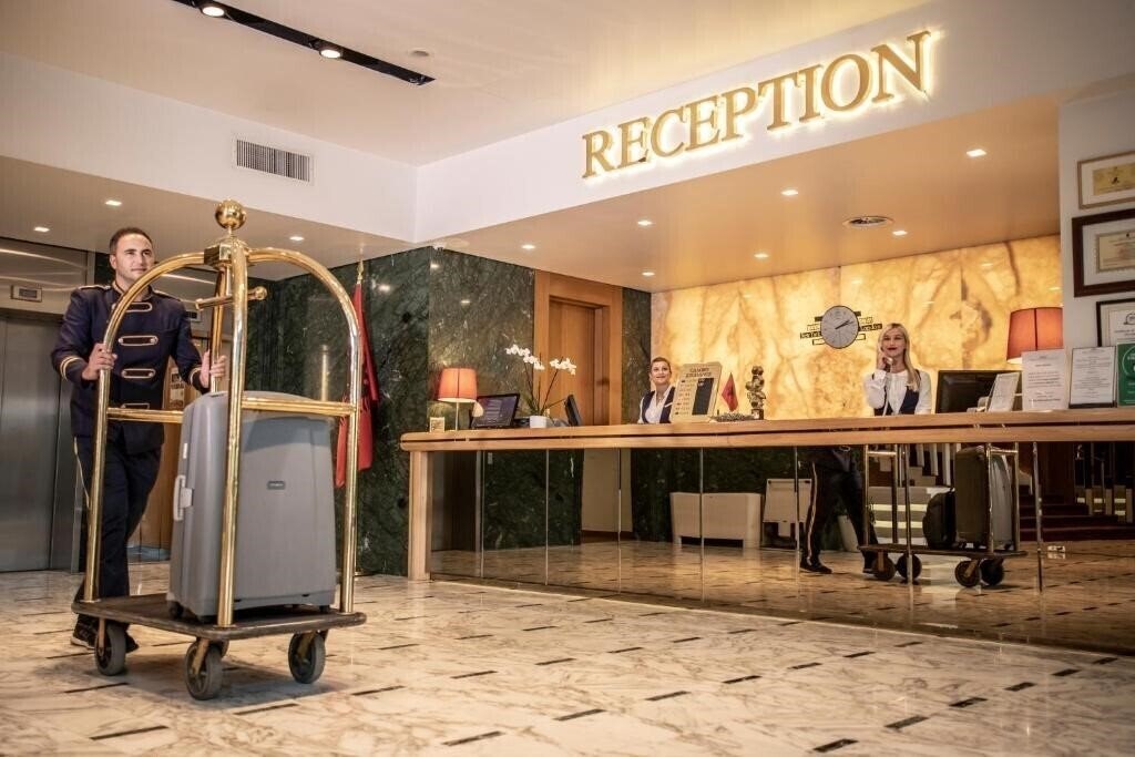 Фотография Tirana International Hotel & Conference Centre 4*