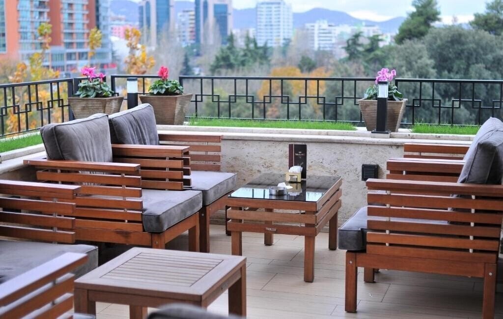 Изображение Monarc Hotel 4*