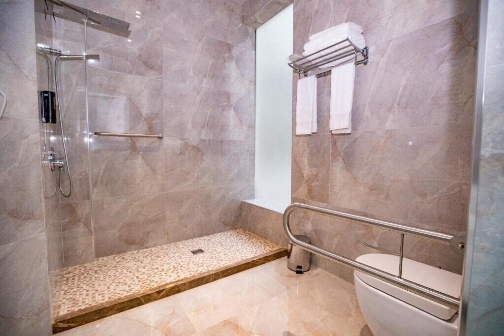 Картинка Metro Hotel Tirana 4*