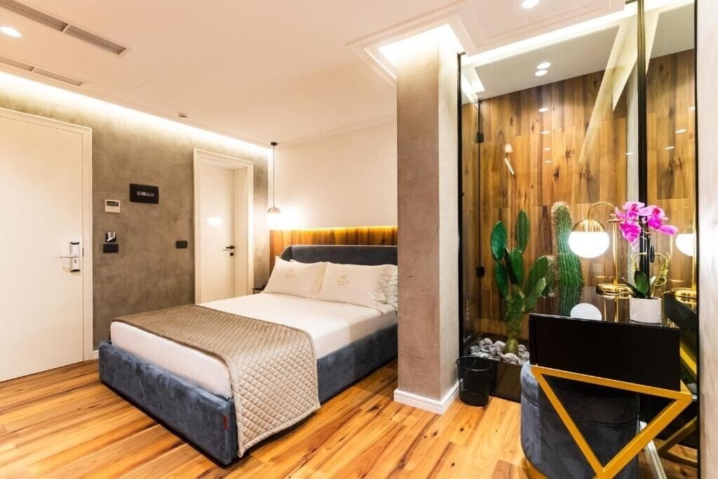 Фотография La Suite Boutique Hotel 4*