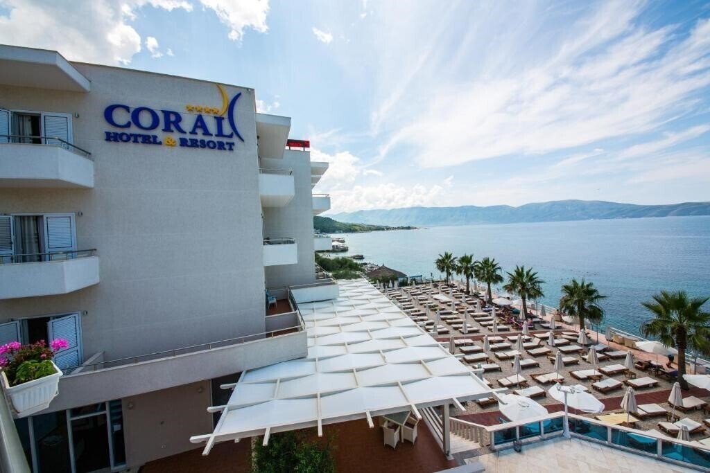 Фото Coral Hotel & Resort 4*