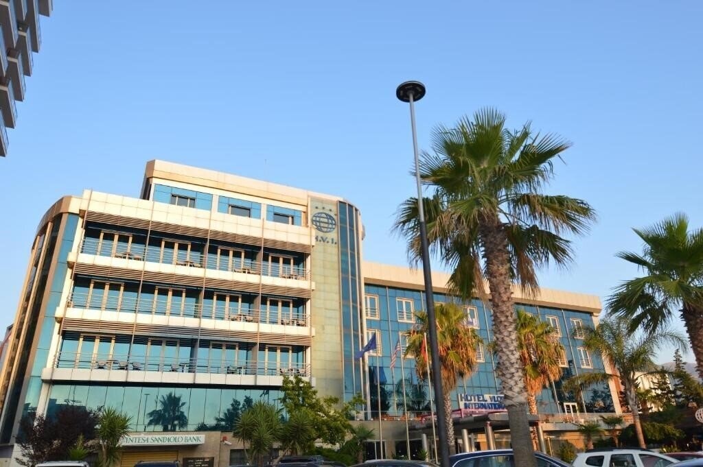 Отель Vlora Intercontinental 5*