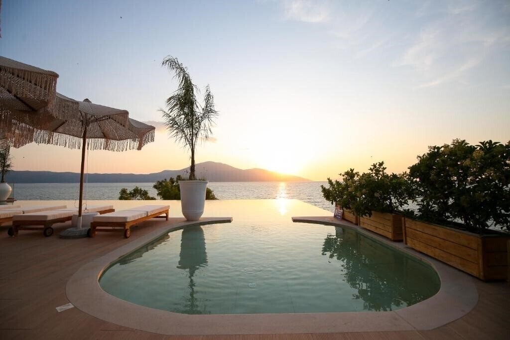 Изображение Regina Blu (ex. Regina Radhime, Regina ) 5*