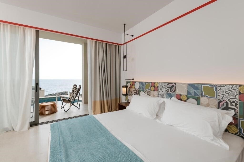 Изображение Folie Marine 4*