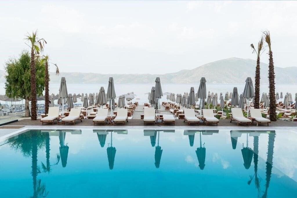 Фото Morina Beach 4*