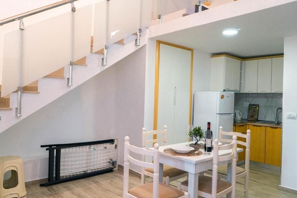 Отель Anxhelo Vila 3*