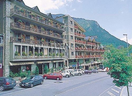 Отель Marvel Arinsal 3*