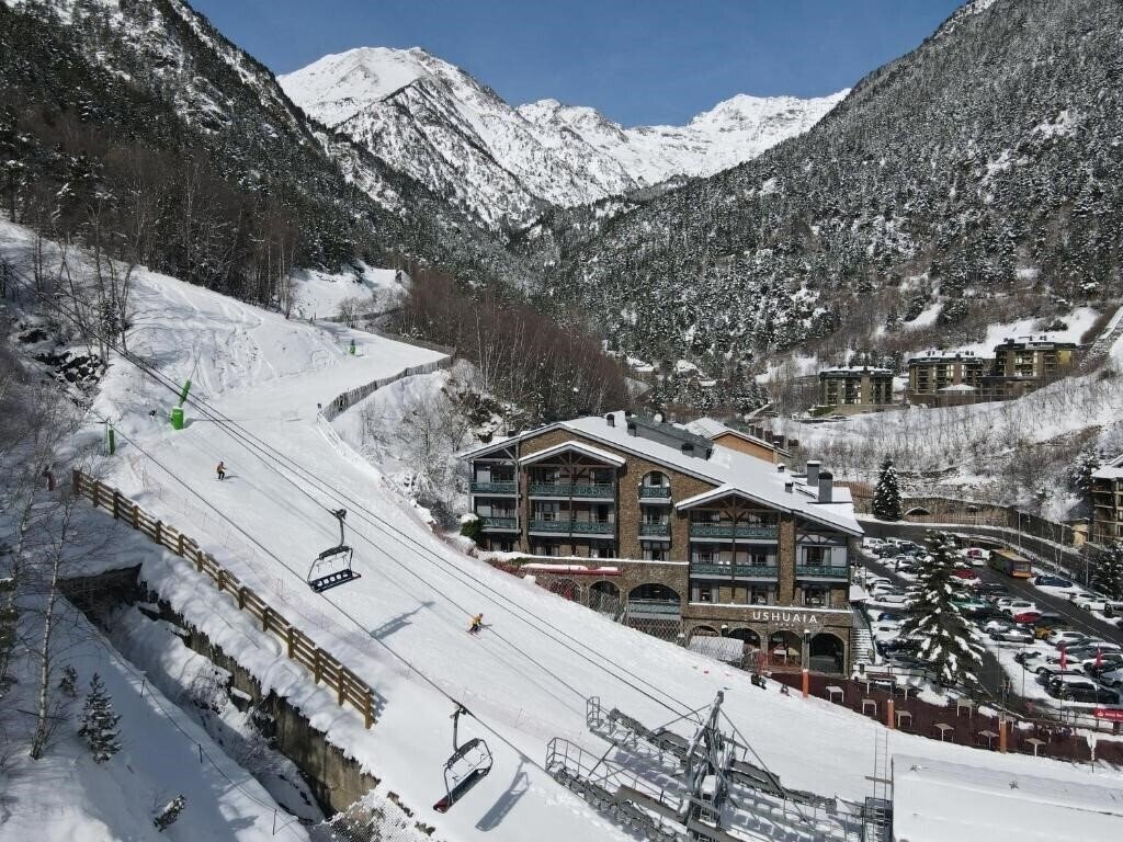 Отель Ushuaia The Mountain Hotel 4*