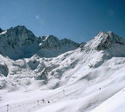 Фото Somriu Refugi Dels Isards 3*