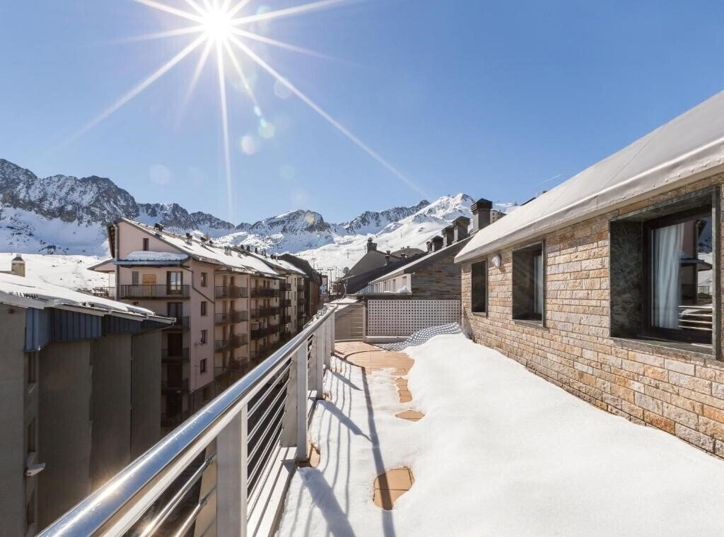 Отель Alaska 4*