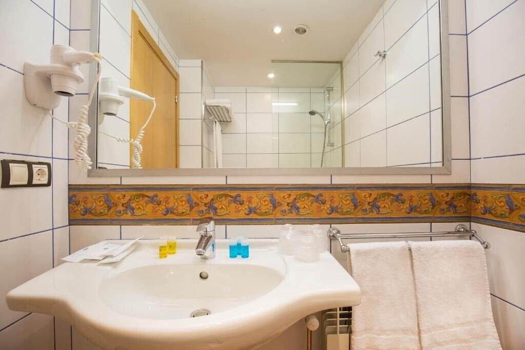 Фотография Catalunya 3*