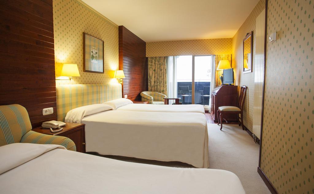 Фотография Hotansa Piolets Soldeu Centre 4*