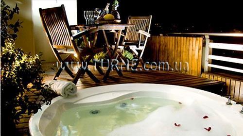 Отель Abasto Plaza 5*