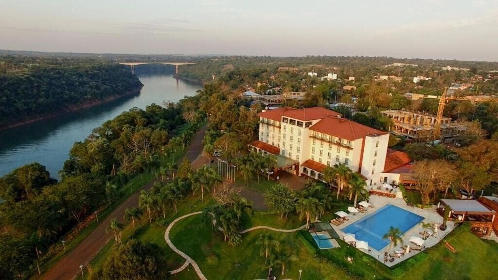 Отель Panoramic Hotel Iguazu 5*