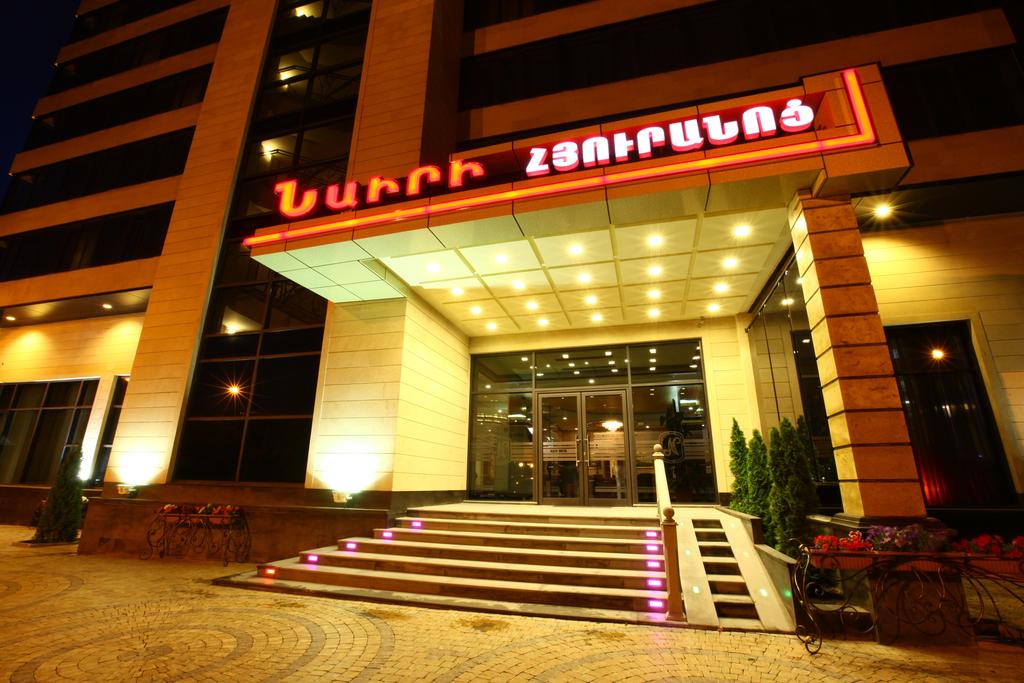 Отель Nairi Hotel 3*
