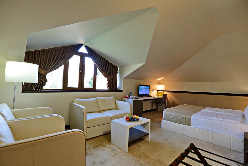 Фотография My Hotel Yerevan 3*