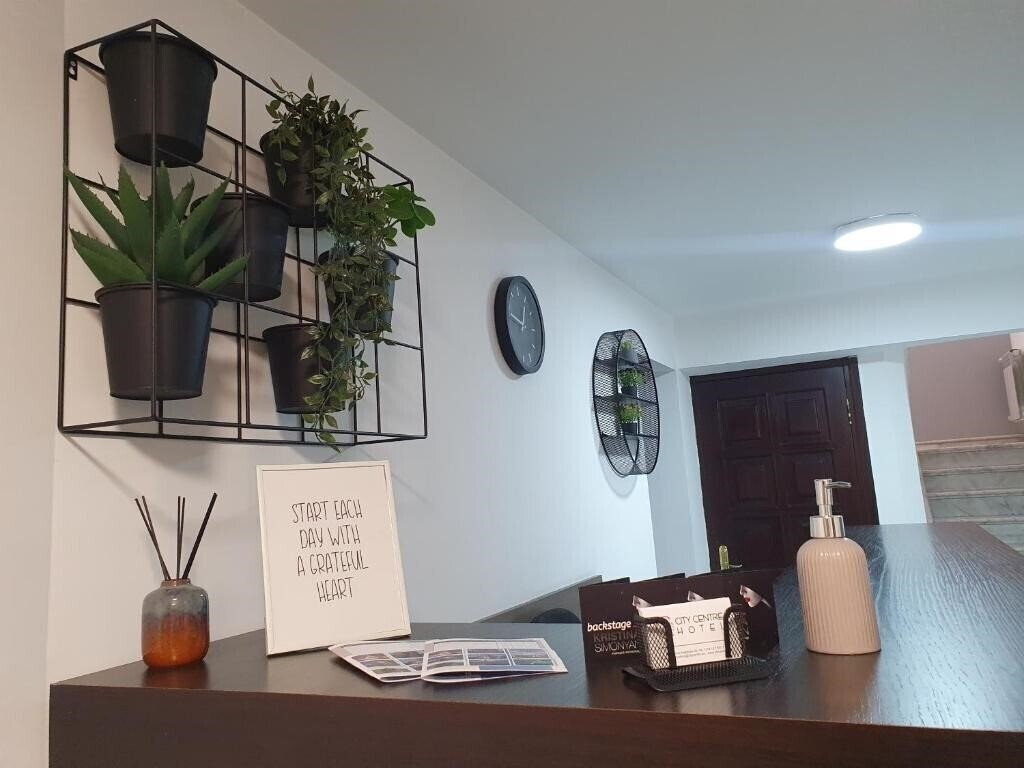 Фотография City Centre Hotel Yerevan By Picnic 3*