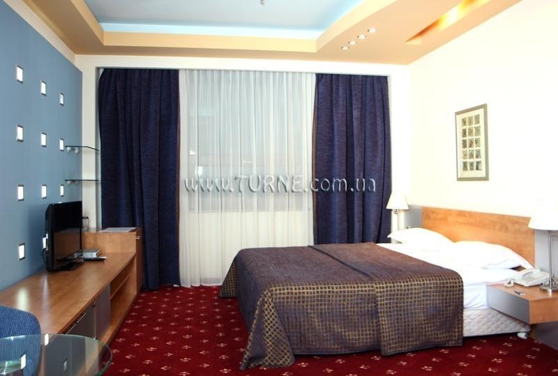 Картинка Golden Palace Hotel Yerevan 5*